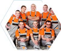 Команда инженеров